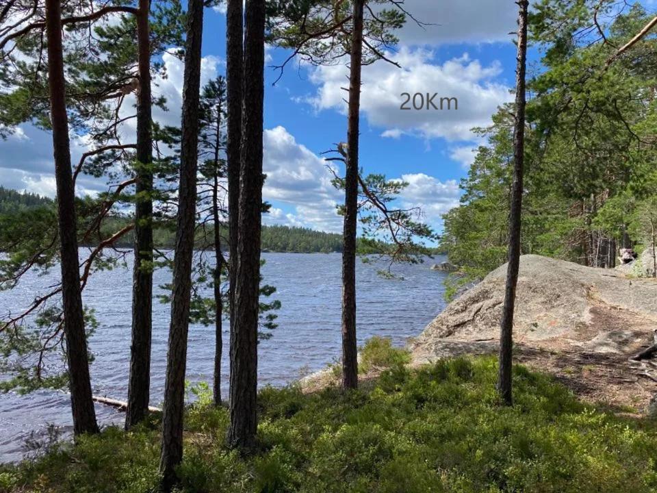 Three Rooms Stuga I Stugby Near National Park Undenäs Kültér fotó